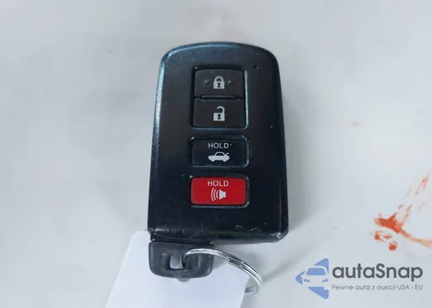 2015 Toyota Camry Hybrid Le z USA, uszkodzony, nr VIN 4T1BD1FK0FU171937